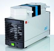 N 820.3 FT.18 Laboport vákuumszivattyú, 20 l/min, 8 mbar / 1 bar, 2 fej, vegyszerálló