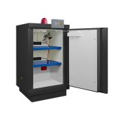 Biztonsági szekrény lítium akkumulátorok tárolásához és töltéséhez, fekete, 90 perces, 1 ajtós, polccal, tűzoltóval, füstérzékelővel, hang- és vizuális jelzéssel, 1100 x 635 x 670 mm