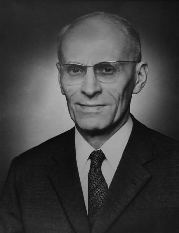 Founder of Memmert GmbH + Co. KG: Willi Memmert