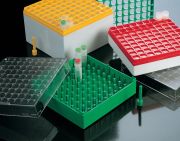 Cryocső tartó tetővel, PP, 10 x 10, piros