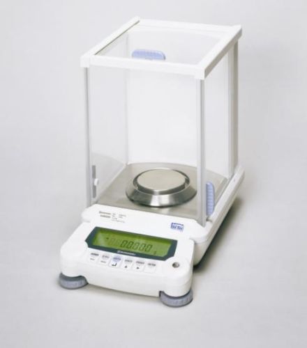 SHIMADZU digitális félmikro mérlegek, AUW-D sorozat