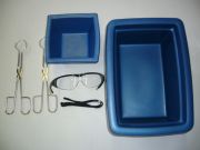 Cryo-kitt az MM 400 őrlőedényeinek folyékony nitrogénben történő lehűtéséhez.