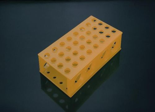 Univerzális csőtartók élénk színekben