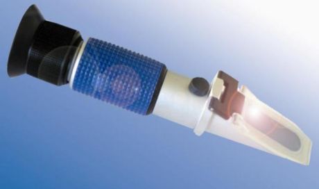 Kézi refraktométer