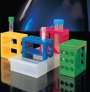 Kombi állvány, 4 színben, tálcán, PP