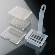 Festőkád, 20 lemezhez, két darab fedéllel