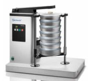 Retsch AS 200 TAP sieve, circular movement of the sieves and simultaneous tapping from above.
