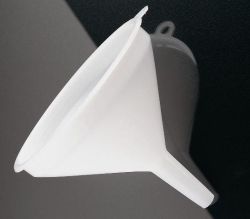 Tölcsér nagy térfogatokhoz, felakasztható