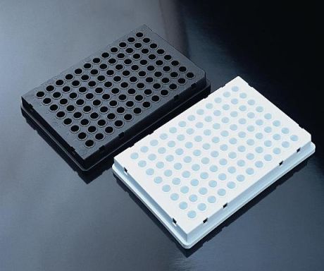 PCR plate fekete, fehér 96 db 100 µl lyukkal