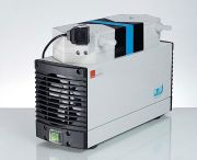 N 840.3 FT.40.18 Laboport vákuumszivattyú, 34 l/min, 10 mbar / 1 bar, 2 fej, vegyszerálló, önszárító