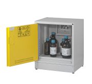 The 600/50 acid/alkali storage cabinet, for storing approx. 15 liters of chemicals