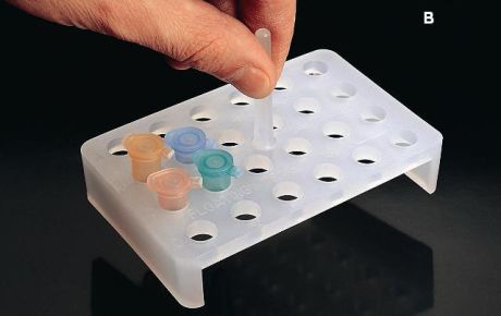 Rectangular microtube incubation rack