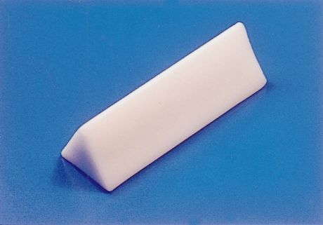 Triangular shaped magnetic stirring bar with Teflon coating