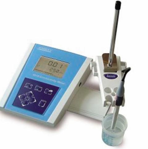 M 4510 laboratóriumi vezetőképesség / TDS mérő
